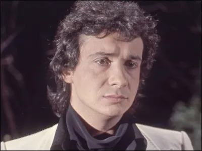 Complétez le titre de cette chanson interprétée par Michel Sardou : "Une fille aux yeux ".