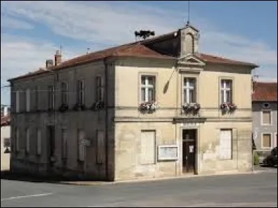 Je vous propose de commencer notre balade dans le Grand-Est, à Cousances-les-Forges. Village de l'ancienne région Lorraine, il se situe dans le département ...