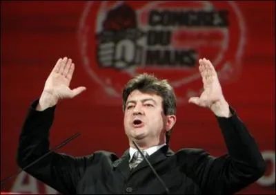 A propos d'Ilham Moussad, candidate voile du NPA, le leader du Parti de gauche Jean-Luc Mlenchon a dclar :