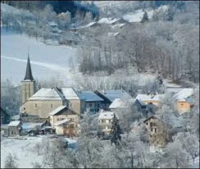 Nous commençons notre balade en Haute-Savoie, à Bogève. Nous sommes en région ...