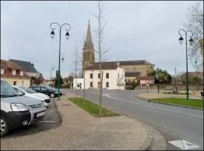 Je vous propose de commencer notre première balade de la semaine dans le Béarn, à Garlin. Nous sommes en région, et dans le département ...