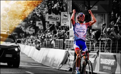 10e position - Thibaut Pinot s'impose sur le Tour. Au sommet de quel mythique col Thibaut Pinot s'est-il imposé sur le Tour de France ?