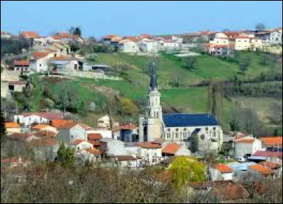 Notre balade commence en Auvergne-Rhône-Alpes, à Teilhède. Commune de l'aire urbaine Clermontoise, elle se situe dans le département ...