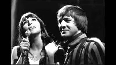 Sonny and Cher ont chanté ''I Got You Babe''. Complétez le titre de ce film : ''Babe, le ------------ devenu berger''.