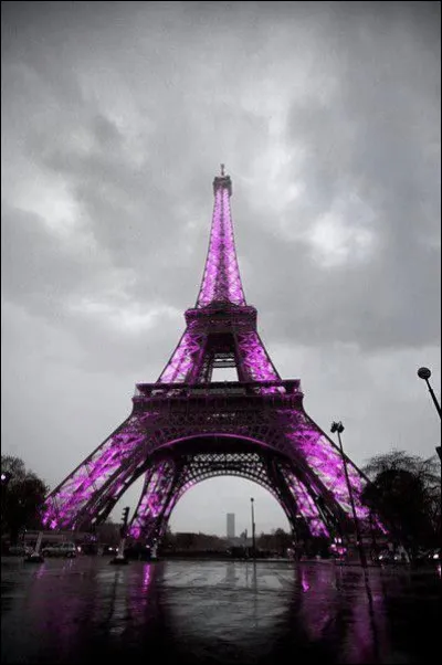 Quelle guerre dans laquelle Condé se rendit maître de Paris, fut également appelée "Guerre des Lorrains" ?