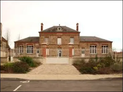 Commune francilienne, dans la Grande Couronne, Authon-la-Plaine se situe dans le département ...