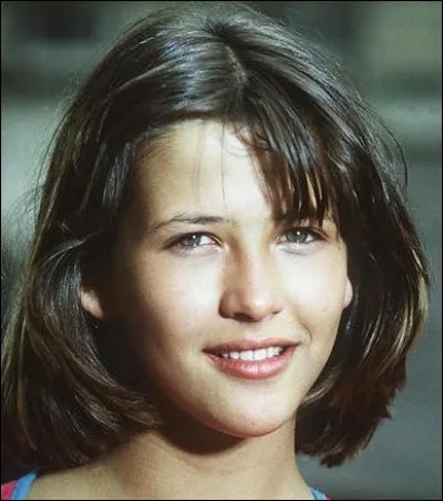 Sophie Marceau été révélée par ce film qui a fait d'elle, d'emblée, une vedette du cinéma français :