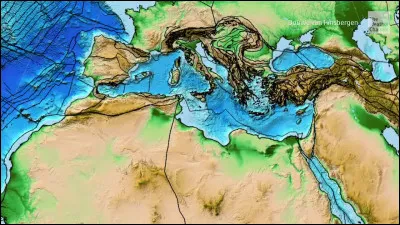 Sur combien de pays s'étend le Trinational de la Sangha ?