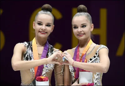 Dina et Arina Averina sont :