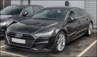 Cette luxueuse routière est une Audi...