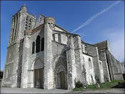 Aujourd'hui notre balade commence en Île-de-France, à Champeaux. Commune en plein cur de la Brie, elle se situe dans le département ...