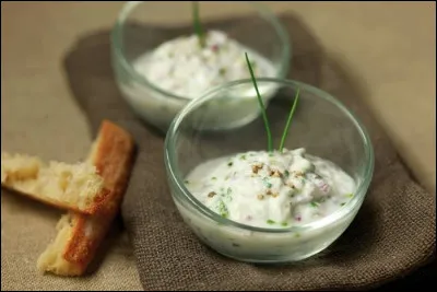 Quelle est cette spécialité fromagère lyonnaise au nom peu ragoûtant ?