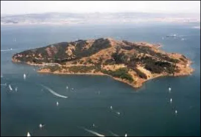 Dans quel pays se trouve Angel Island ?