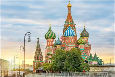 Dans quel pays se situe Moscou ?