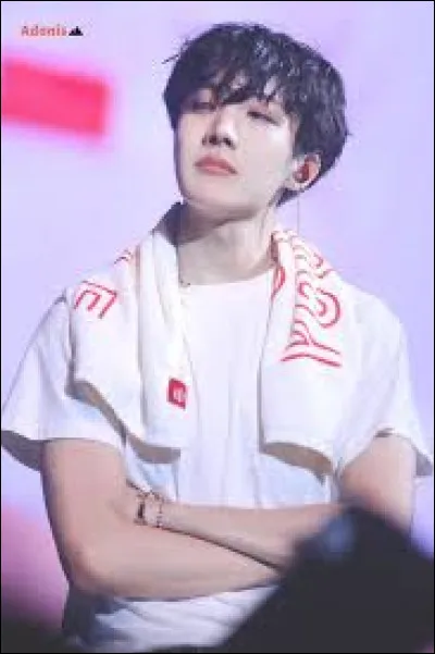 Quel est le vrai nom de J-Hope ?