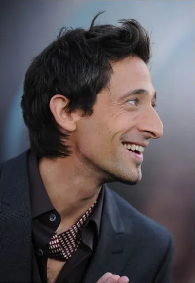 Adrien Brody est un artiste américain né en 1973. Quel film réalisé par Roman Polanski lui a permis d'obtenir l'Oscar et le César du meilleur acteur ?
Indice : cordes frappées.