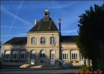 Nous commençons notre balade dans l'Aisne, à Aizy-Jouy. Nous sommes dans l'ancienne région ...