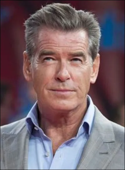 Dans combien de films et séries a joué Pierce Brosnan ?