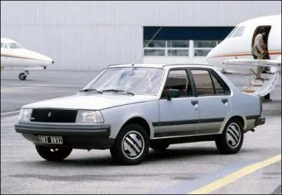 Quel est ce modèle de Renault ?