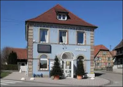 Notre balade dominicale commence dans le Grand-Est, à Burnhaupt-le-Bas. Commune de la couronne périurbaine de Mulhouse, elle se situe dans le département ...