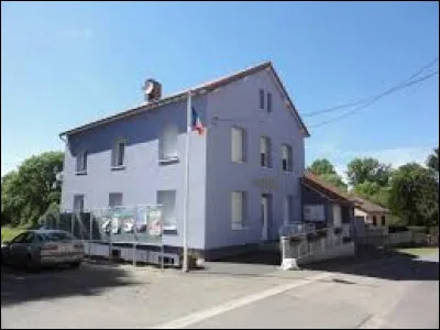 Notre balade commence aujourd'hui dans le Grand-Est, à Bourgaltroff. Village du Saulnois, à 10 kilomètres de Dieuze, il se situe dans le département ...