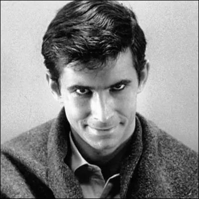 Dans quel film Anthony Perkins joue-t-il ce vilain ?