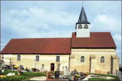 Nous commençons notre balade devant l'église de la Nativité de Bagnot. Village Côte-d'Orien, en bordure de la forêt de Citeaux, il se situe en région ...