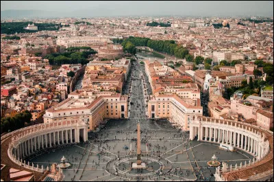 D'après cette image, quelle est la ville ?