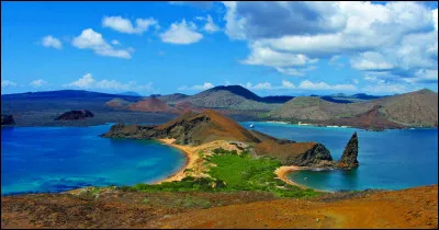 Au large de quel pays se situent les îles Galápagos ?