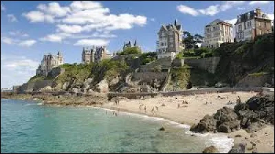 Dinard est située dans le département d'Ille-et-Vilaine.