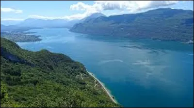 Dans quelle région se situe le lac du Bourget ?