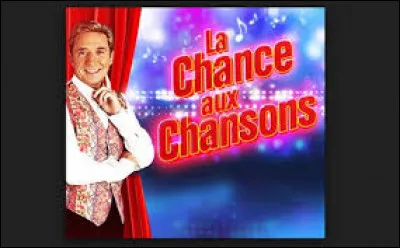 Qui présentait l'émission "La Chance aux chansons" ?