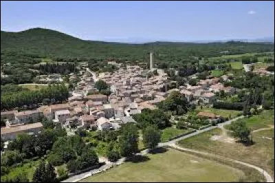 Notre balade dominicale commence à Beaucoiran-et-Nozières. Commune occitane, dans l'agglomération d'Alès, elle se situe dans le département ...