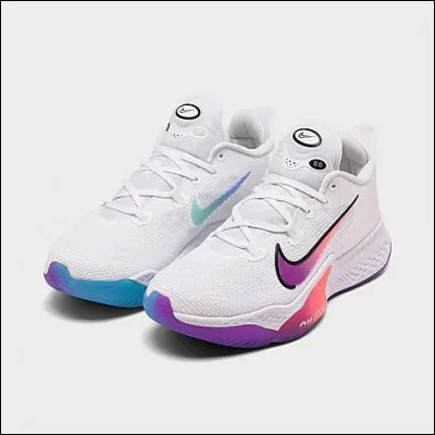 Quelle est cette paire de chaussures Nike Air ?