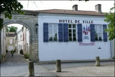 Commune néo-aquitaine, à la confluence de la Garonne et du Dropt, Caudot se situe dans le département ...