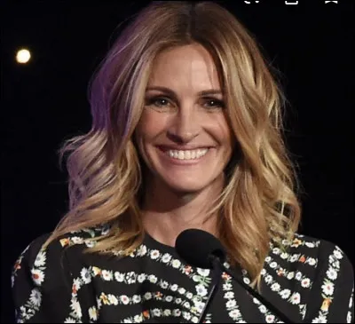 Quel âge a Julia Roberts ?