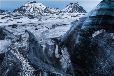 Combien y a-t-il de volcans en Islande ?