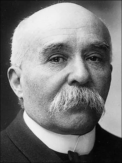 1234 > Non, ce n'est pas un code secret, c'est le nombre de rues "Georges Clemenceau" en France : inventeur des grosses moustaches blanches, de la guerre à outrance et des "Brigades du Tigre", il fut aussi le nom d'un ...