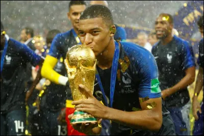 Quel est le pays ayant remporté le plus de fois la Coupe du monde ?