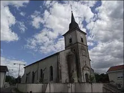 Nous commençons notre balade dominicale dans le Grand-Est devant l'église Saint-Maurice de Colombey-les-Belles. Village du Toulois, il se situe dans le département ...