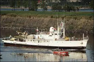 Retrouvez la nymphe à l'aide de ce bateau !