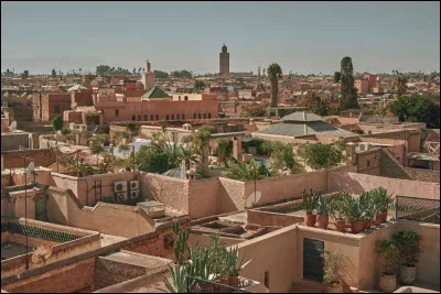 Marrakech, 1 million d'habitants, est une ville d'...