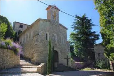 Nous commençons notre balade en Auvergne-Rhône-Alpes devant l'église de Barret-de-Lioure. Petit village de 68 habitants, dans l'arrondissement de Nyons, il se situe dans le département ...