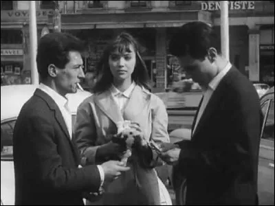 Dans "Le Petit Soldat", tourné en 1960, Bruno Forestier (Michel Subor), déserteur réfugié en Suisse, travaille pour un groupuscule d'extrême droite. Il tombe amoureux de Véronica (Anna Karina). Ses amis le soupçonnent de mener un double jeu, et pour le tester, lui ordonnent d'assassiner un journaliste. Qui est le réalisateur du film ?