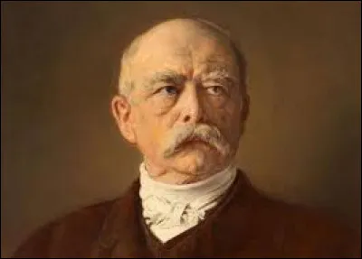 Ministre-président du royaume de Prusse de 1862 à 1890 puis premier chancelier du nouvel Empire allemand en 1871, Il a joué un rôle déterminant dans l'unification allemande. C'est ... von Bismarck.