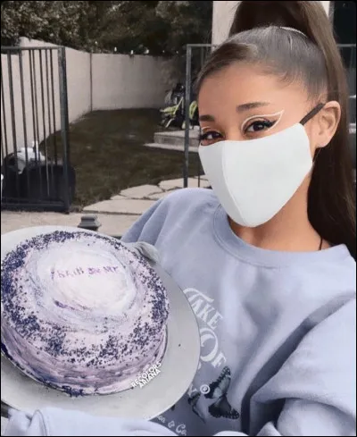 À quelle date est née Ariana Grande ?