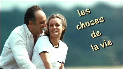 J'ai joué dans les films "Les Choses de la vie" et "César et Rosalie". Qui suis-je ?