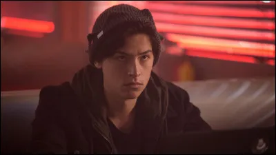 Quel acteur joue Jughead Jones ?