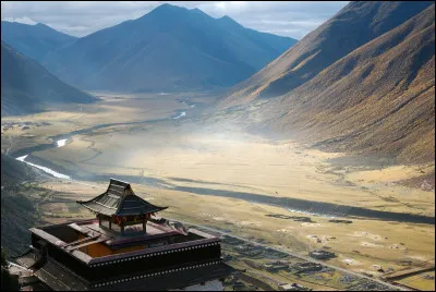 Le Japon a annexé le Tibet après la Seconde Guerre mondiale.