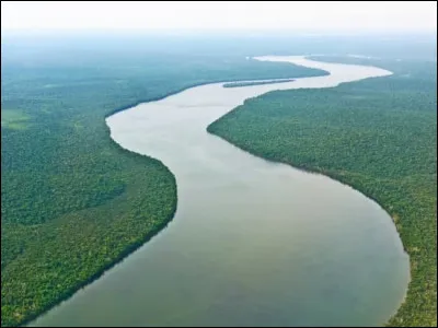 Quel est le plus long fleuve de France selon la partie coulant sur le territoire ?